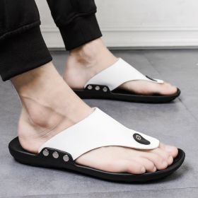 Men's New Summer New Korean Sandals Men's Flip-Flops Beach Shoes Fashion Casual Sandals Indoor and Outdoor Wear Mens Slippers (Color: White, size: 44)